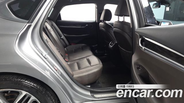 Hyundai Grandeur 2018 — photo 18