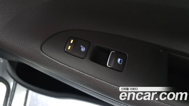 Hyundai Grandeur 2018 — photo 25