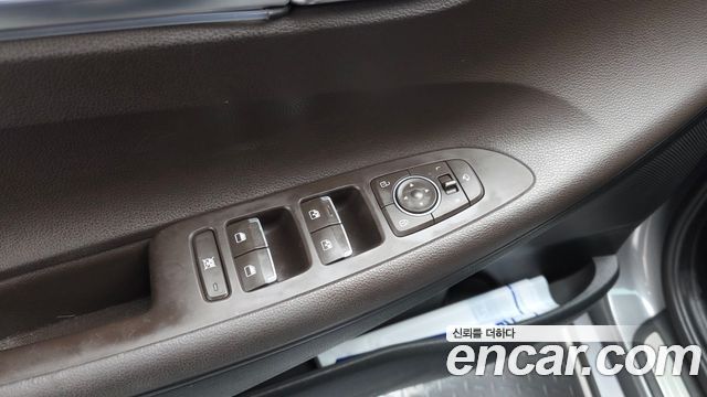Hyundai Grandeur 2018 — photo 30