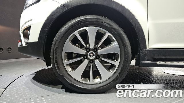 KG Mobility KORANDO 2014 — photo 5