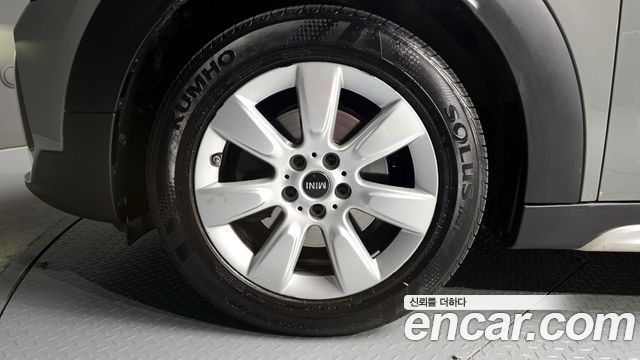 Mini Countryman 2021 — photo 5