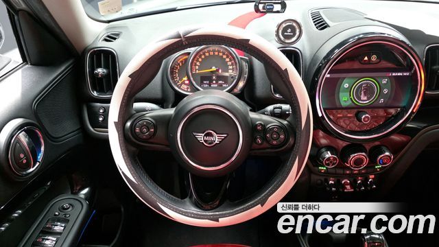Mini Countryman 2021 — photo 18