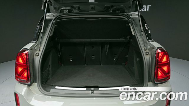 Mini Countryman 2021 — photo 25