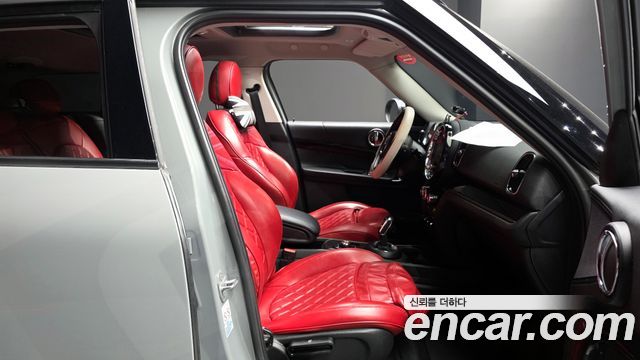 Mini Countryman 2021 — photo 16