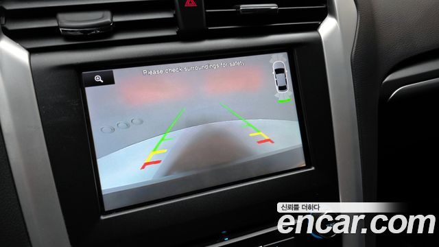 Ford Mondeo 2015 — photo 13