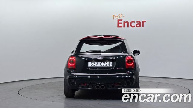 Mini Cooper 2015 — photo 4