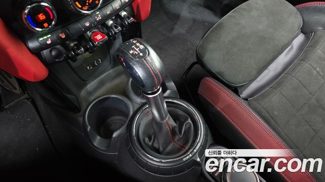 Mini Cooper 2015 — photo 9