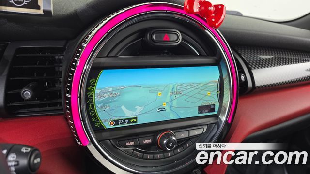 Mini Cooper 2015 — photo 14