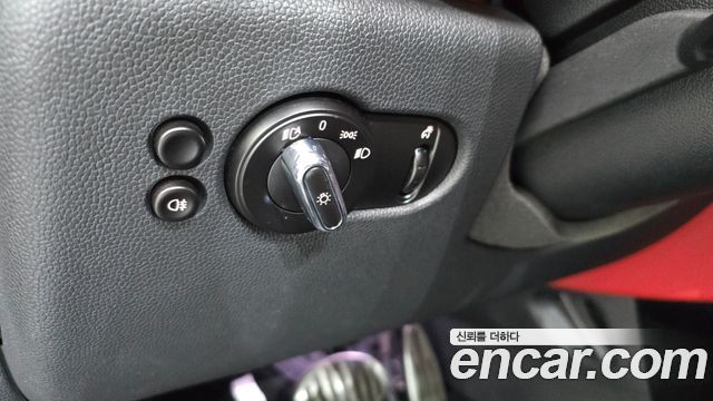 Mini Cooper 2015 — photo 17