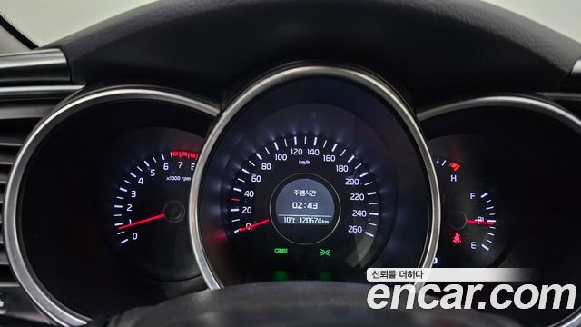 Kia K5 2014 — photo 8