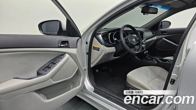 Kia K5 2014 — photo 10