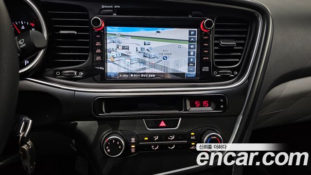 Kia K5 2014 — photo 16