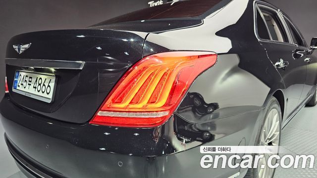 Genesis EQ900 2016 — photo 9