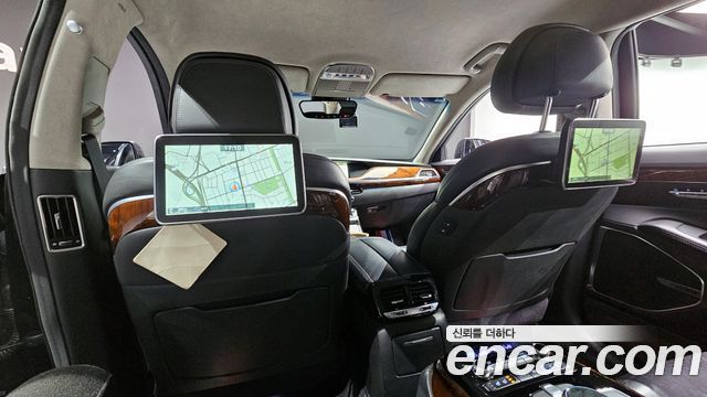 Genesis EQ900 2016 — photo 27