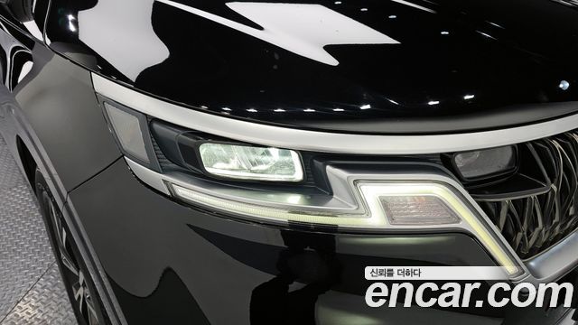 Kia Canival 2021 — photo 8