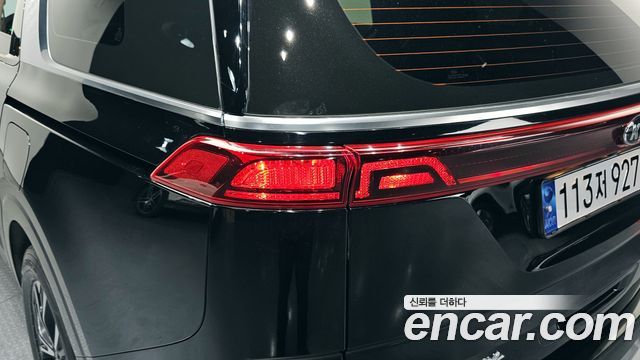 Kia Canival 2021 — photo 9