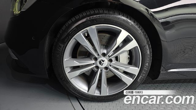 Mercedes-Benz S-Class 2018 — photo 5