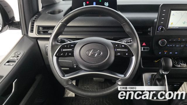 Hyundai Staria 2022 — photo 13