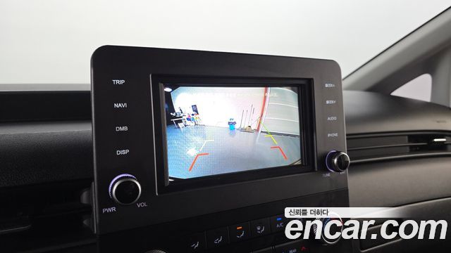 Hyundai Staria 2022 — photo 16
