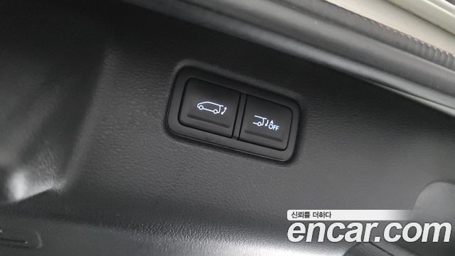 Hyundai Staria 2022 — photo 20
