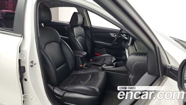 Kia K3 2019 — photo 16