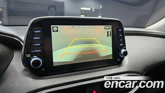 Hyundai Santafe 2019 — photo 21