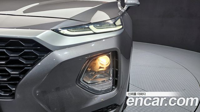 Hyundai Santafe 2019 — photo 8