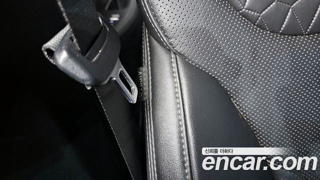 Hyundai Santafe 2019 — photo 30