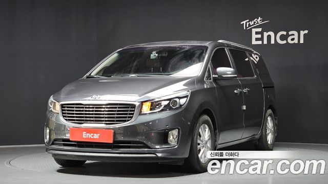Kia Canival 2016 — photo 1