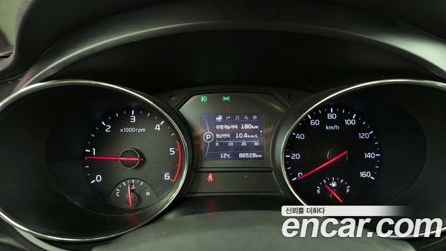 Kia Canival 2016 — photo 8