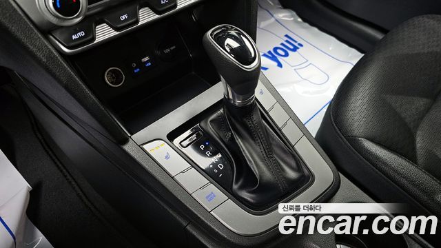 Hyundai AVANTE 2019 — photo 9