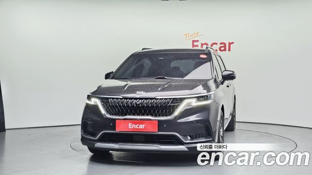 Kia Canival 2021 — photo 3