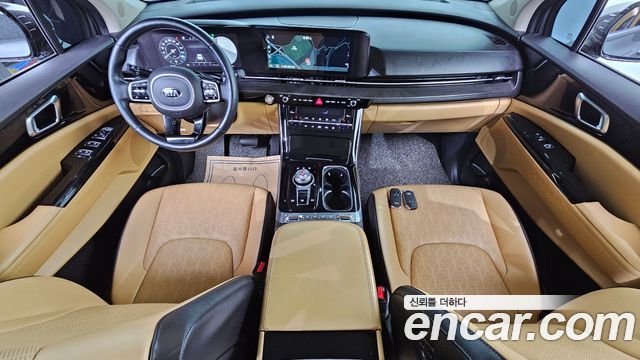 Kia Canival 2021 — photo 10