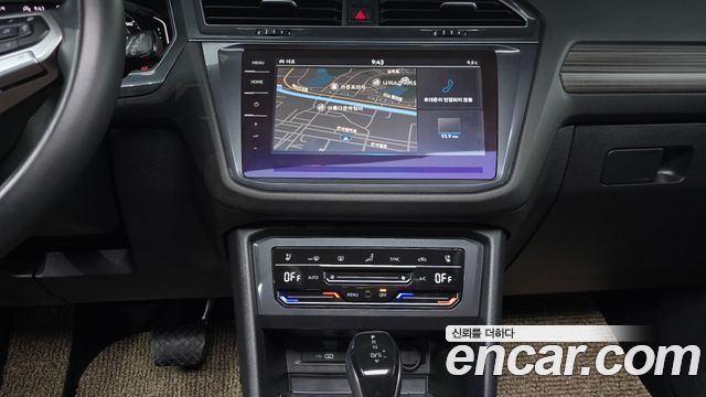 Volkswagen Tiguan 2023 — photo 13