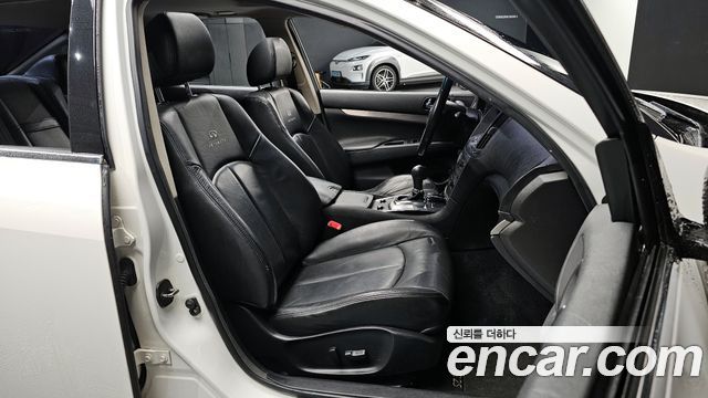 Infiniti G 2013 — photo 11