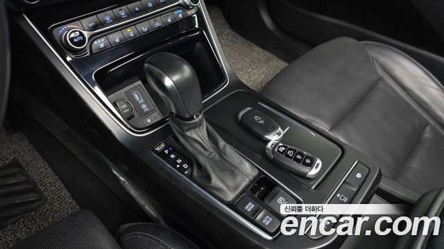 Hyundai Grandeur 2018 — photo 9
