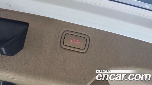 Kia Canival 2019 — photo 20