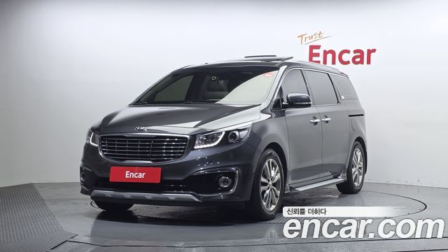 Kia Canival 2016 — photo 1