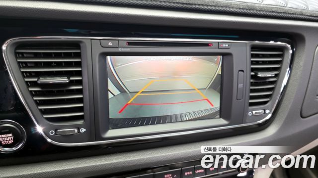 Kia Canival 2016 — photo 15