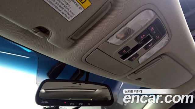 Kia Canival 2016 — photo 17