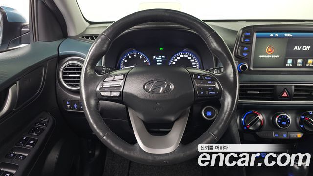 Hyundai Kona 2018 — photo 13
