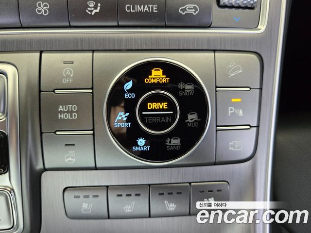 Hyundai Santafe 2021 — photo 20