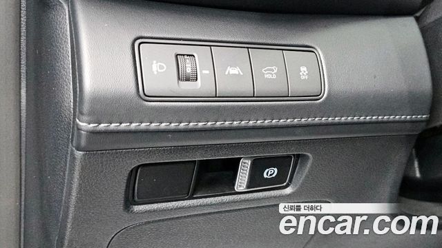 Hyundai Santafe 2021 — photo 22