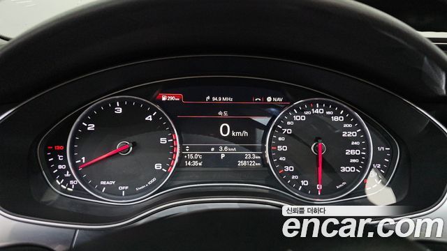 Audi A6 2016 — photo 8
