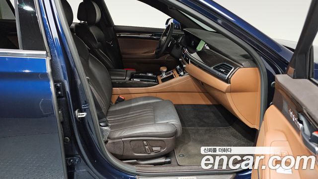 Genesis G90 2019 — photo 17