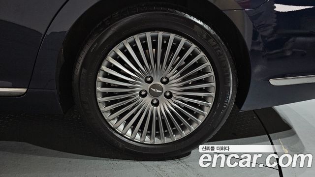Genesis G90 2019 — photo 7