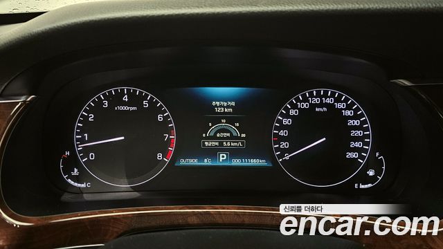 Hyundai Equus 2014 — photo 11
