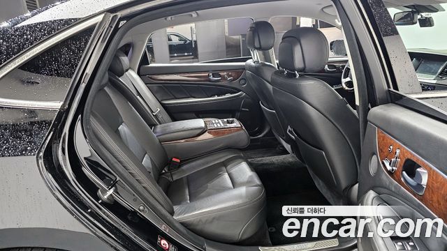 Hyundai Equus 2014 — photo 17