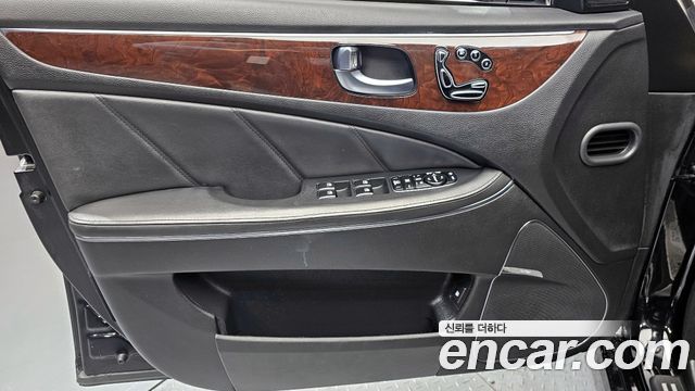 Hyundai Equus 2014 — photo 14