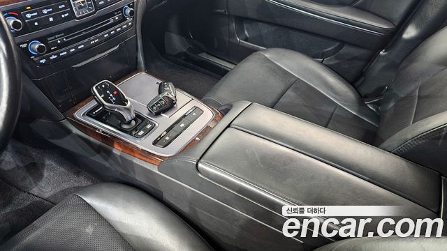 Hyundai Equus 2014 — photo 15